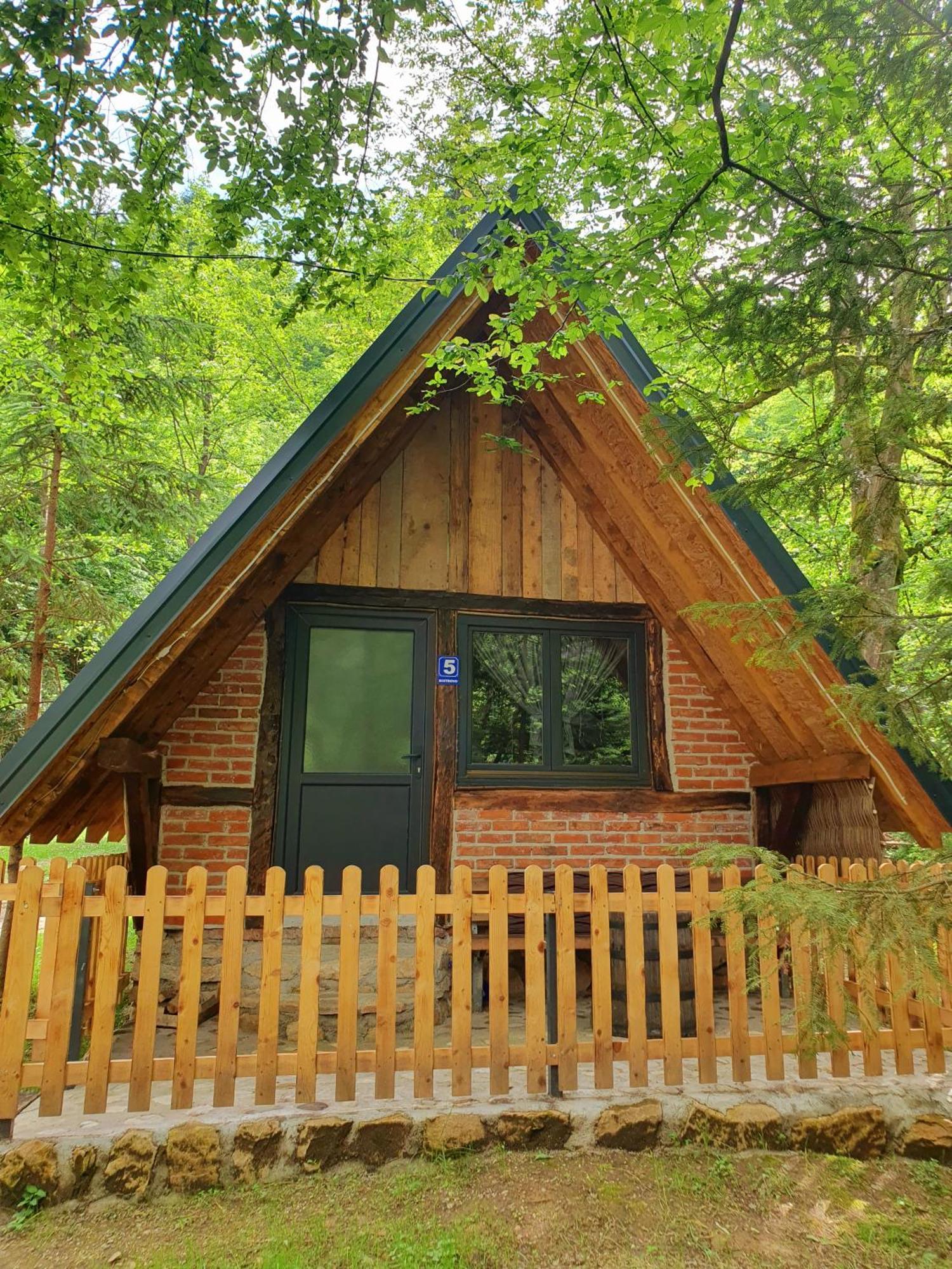 Apartamento Etno Selo Bistrovo Vitez Exterior foto